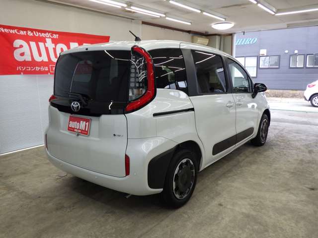 トヨタ シエンタ　ハイブリッド ハイブリッド １．５ Ｚ Ｅ－ＦＯＵＲ ４ＷＤ R7年 (東北) 99