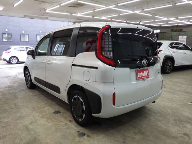 トヨタ シエンタ　ハイブリッド ハイブリッド １．５ Ｚ Ｅ－ＦＯＵＲ ４ＷＤ R7年 (東北) 99