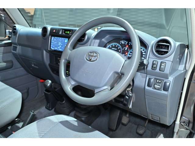 トヨタ ランドクルーザーピックアップ ４．０ ４ＷＤ H27年 (関東) 99