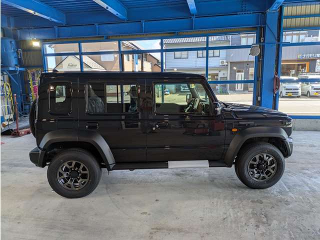 スズキ ジムニー　ノマド １．５ ＦＣ ４ＷＤ R8年 () 99