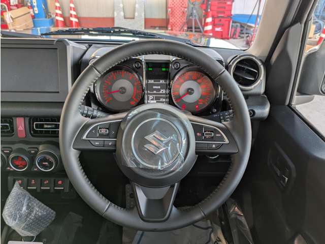 スズキ ジムニー　ノマド １．５ ＦＣ ４ＷＤ R8年 () 99