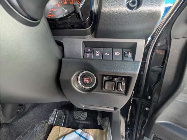 スズキ ジムニー　ノマド １．５ ＦＣ ４ＷＤ R8年 () 99