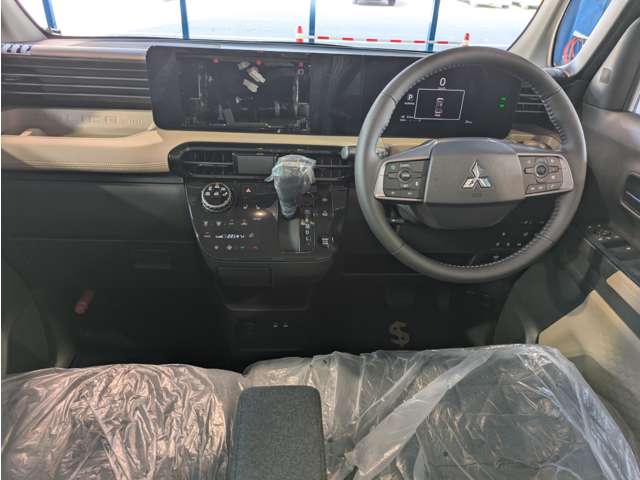 三菱 デリカ　ミニ ６６０ Ｇ プレミアム ４ＷＤ R7年 () 99