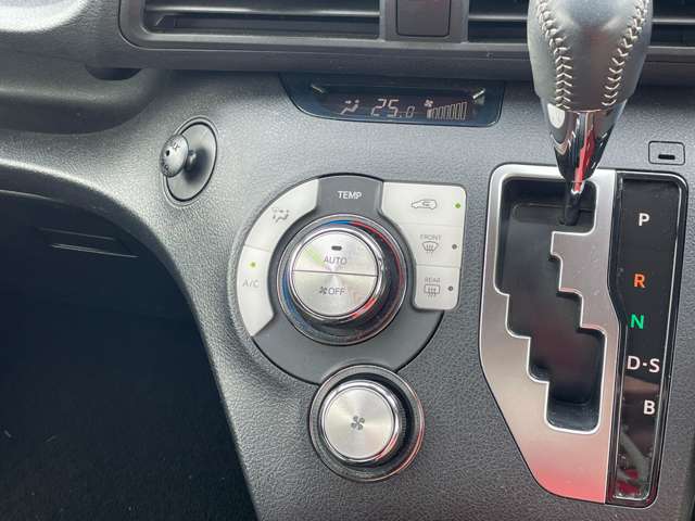 トヨタ シエンタ １．５ Ｇ R3年 (近畿) 99