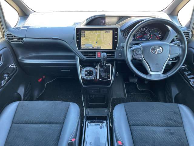 トヨタ ヴォクシー ２．０ ＺＳ 煌ＩＩＩ R3年 (近畿) 99