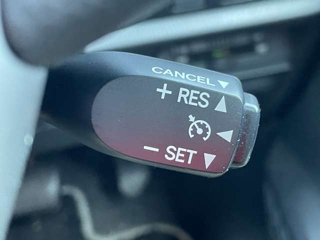 トヨタ ヴォクシー ２．０ ＺＳ 煌ＩＩＩ R3年 (近畿) 99
