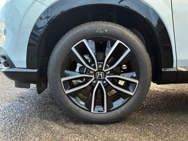 ホンダ ヴェゼル １．５ Ｅ：ＨＥＶ Ｚ プレイパッケージ R8年 (近畿) 99