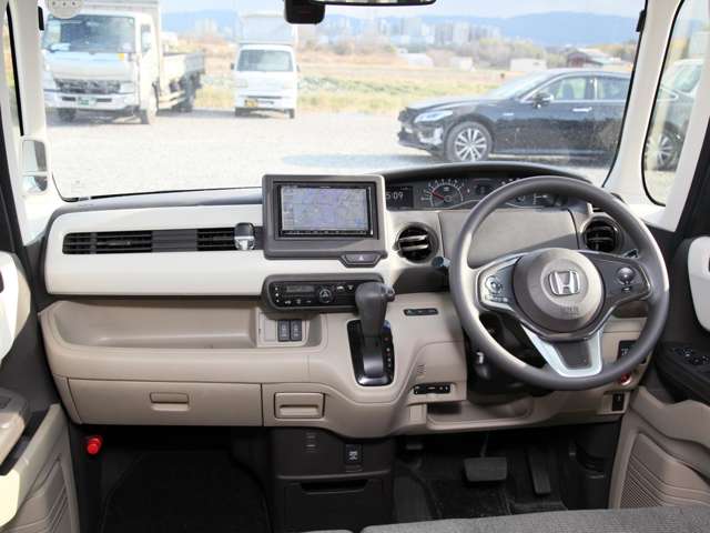 ホンダ Ｎ　ＢＯＸ ６６０ Ｇ Ｌ H30年 (近畿) 99