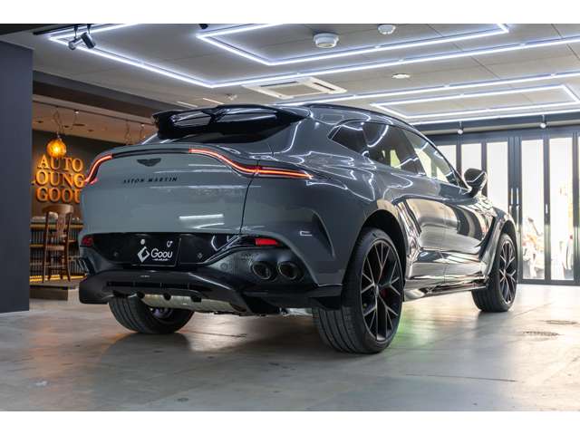 アストンマーティン ＤＢＸ ７０７ ４ＷＤ R8年 (近畿) 99