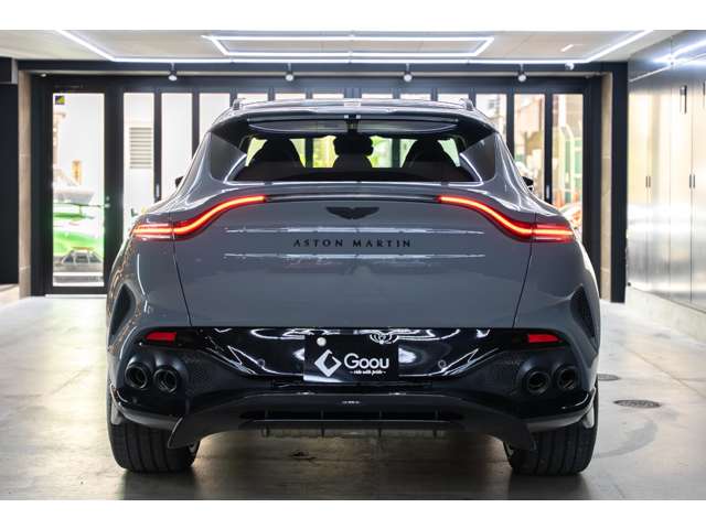 アストンマーティン ＤＢＸ ７０７ ４ＷＤ R8年 (近畿) 99