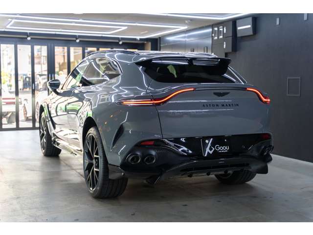 アストンマーティン ＤＢＸ ７０７ ４ＷＤ R8年 (近畿) 99