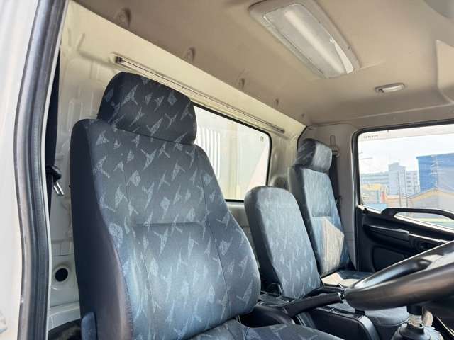 日野自動車 レンジャー ダンプ H25年 (近畿) 99