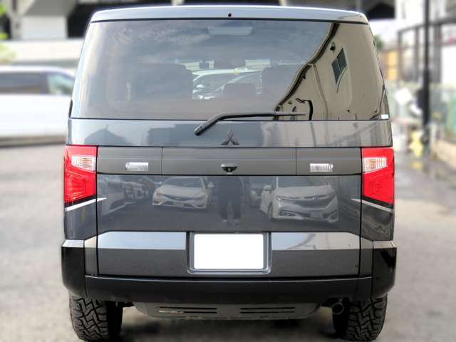 三菱 デリカ　Ｄ：５ ２．２ Ｐ ディーゼルターボ ４ＷＤ R5年 (近畿) 99