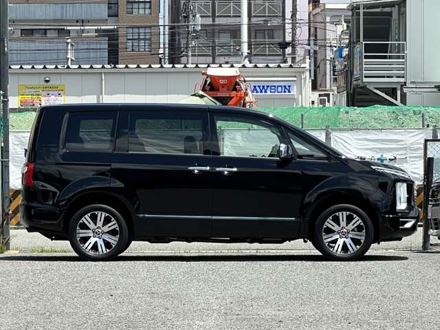 三菱 デリカ　Ｄ：５ ２．２ Ｐ ディーゼルターボ ４ＷＤ R2年 (近畿) 99