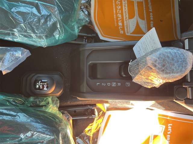 スズキ ジムニー　ノマド １．５ ＦＣ ４ＷＤ R8年 (近畿) 99
