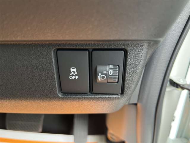 ホンダ Ｎ　ＢＯＸ カスタム ６６０ R7年 (近畿) 99