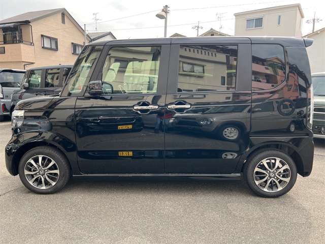 ホンダ Ｎ　ＢＯＸ カスタム ６６０ R7年 (近畿) 99
