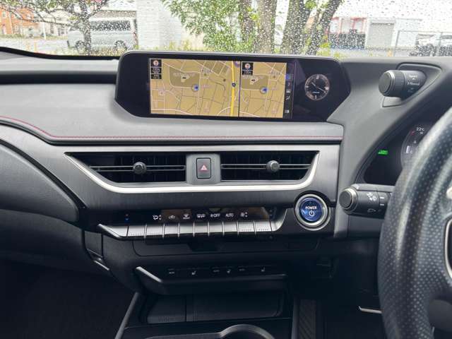 レクサス ＵＸ２５０ｈ ２５０Ｈ Ｆスポーツ ４ＷＤ R1年 (東北) 99