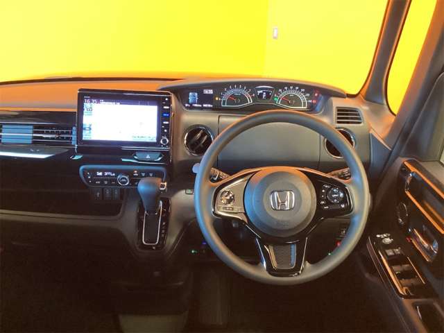 ホンダ Ｎ　ＢＯＸ カスタム ６６０ Ｌ R3年 (近畿) 99