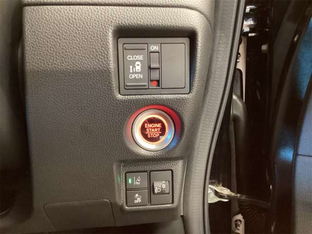 ホンダ Ｎ　ＢＯＸ カスタム ６６０ Ｌ R3年 (近畿) 99