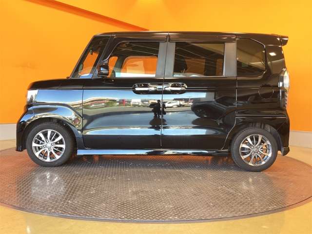 ホンダ Ｎ　ＢＯＸ カスタム ６６０ Ｌ R3年 (近畿) 99