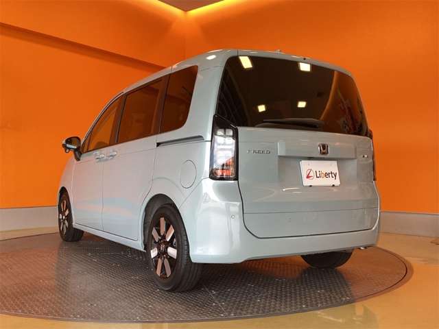 ホンダ フリード　ハイブリッド １．５ Ｅ：ＨＥＶ エアー ＥＸ R8年 (近畿) 99