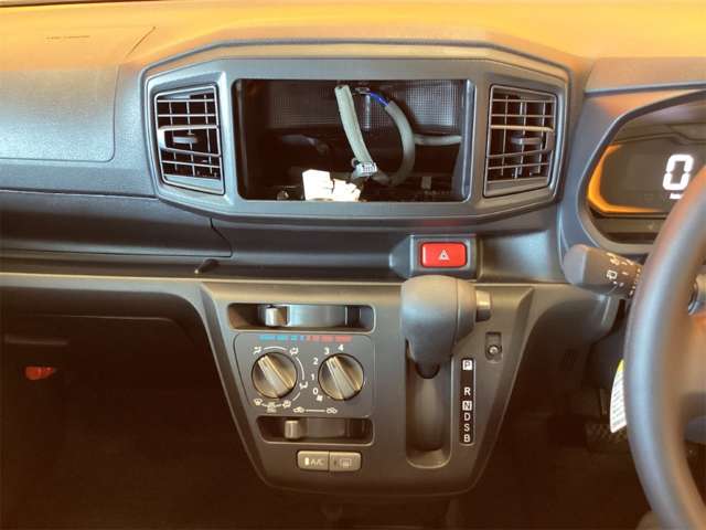 ダイハツ ミラ　イース ６６０ Ｌ ＳＡＩＩＩ R8年 (近畿) 99