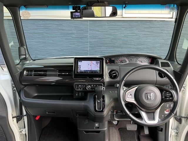 ホンダ Ｎ　ＢＯＸ カスタム ６６０ Ｇ Ｌ ターボ ホンダセンシング H30年 (近畿) 99