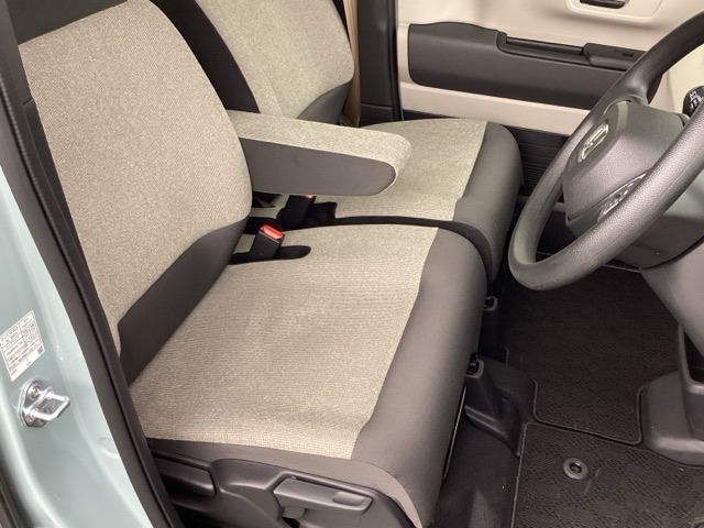 ホンダ Ｎ　ＢＯＸ ６６０ ファッションスタイル ２トーン R7年 (近畿) 99