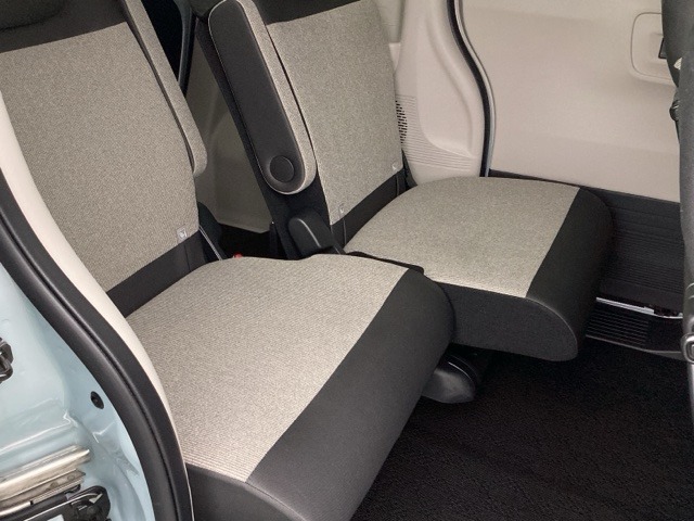 ホンダ Ｎ　ＢＯＸ ６６０ ファッションスタイル ２トーン R7年 (近畿) 99