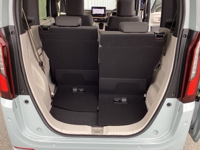 ホンダ Ｎ　ＢＯＸ ６６０ ファッションスタイル ２トーン R7年 (近畿) 99