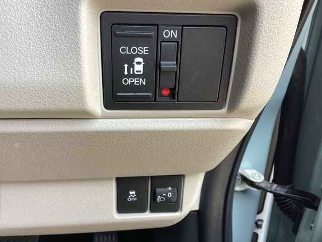 ホンダ Ｎ　ＢＯＸ ６６０ ファッションスタイル R7年 (近畿) 99