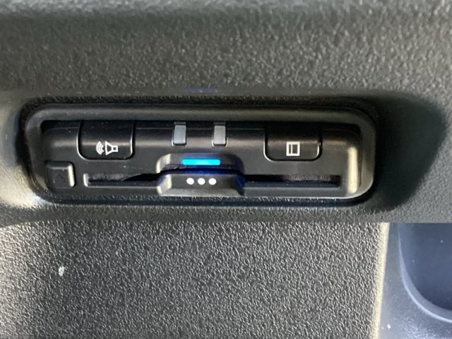 ホンダ Ｎ　ＢＯＸ カスタム ６６０ R7年 (近畿) 99