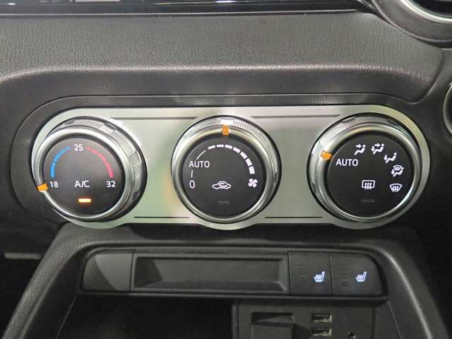 マツダ ロードスター １．５ Ｓ スペシャルパッケージ H29年 (近畿) 99