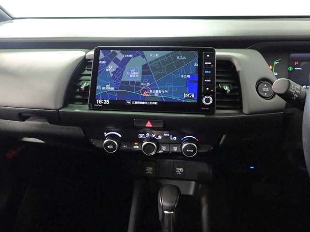 ホンダ フィット　ハイブリッド １．５ Ｅ：ＨＥＶ ＲＳ R6年 (近畿) 99