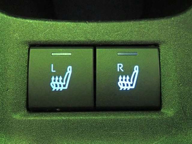 トヨタ アクア １．５ Ｇ R4年 (近畿) 99