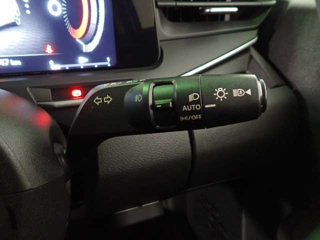 日産 ノートオーラ １．２ Ｇ R4年 (近畿) 99