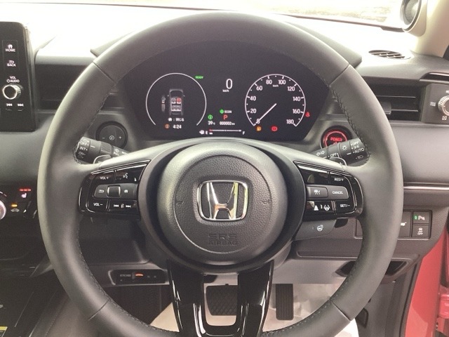 ホンダ ヴェゼル １．５ Ｅ：ＨＥＶ Ｚ R8年 (近畿) 99