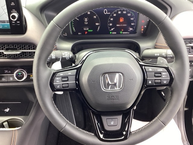 ホンダ ＺＲ－Ｖ ２．０ Ｅ：ＨＥＶ Ｚ ４ＷＤ R8年 (近畿) 99