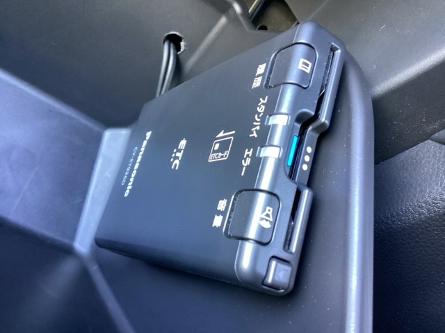 ホンダ ヴェゼル １．５ Ｅ：ＨＥＶ Ｚ R7年 (近畿) 99