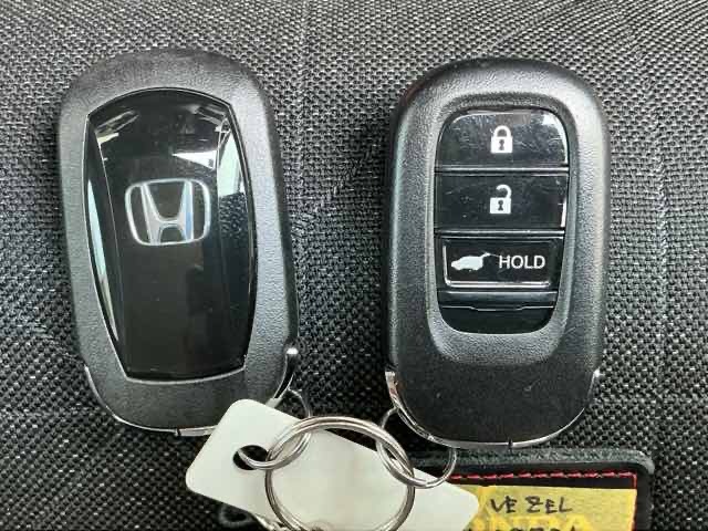ホンダ ヴェゼル １．５ Ｅ：ＨＥＶ Ｚ R5年 (近畿) 99