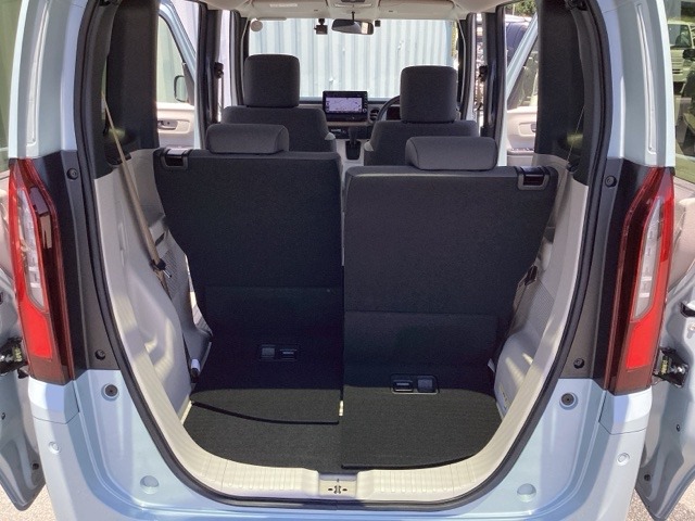 ホンダ Ｎ　ＢＯＸ ６６０ ファッションスタイル ２トーン R7年 (近畿) 99