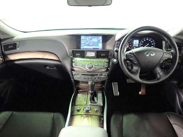 日産 フーガ ３．７ ３７０ＧＴ タイプＳ R1年 (近畿) 99