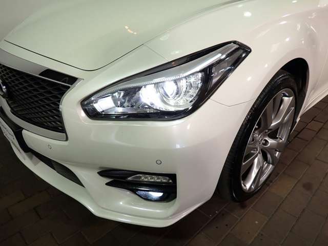 日産 フーガ ３．７ ３７０ＧＴ タイプＳ R1年 (近畿) 99