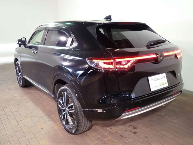 ホンダ ヴェゼル １．５ Ｅ：ＨＥＶ Ｚ R3年 (近畿) 99