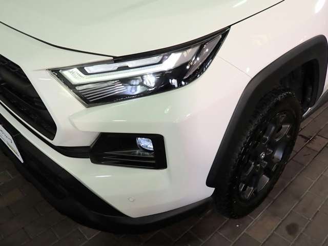 トヨタ ＲＡＶ４ ２．５ ハイブリッド アドベンチャー オフロード パッケージＩＩ Ｅ－ＦＯＵＲ ４ＷＤ R6年 (近畿) 99