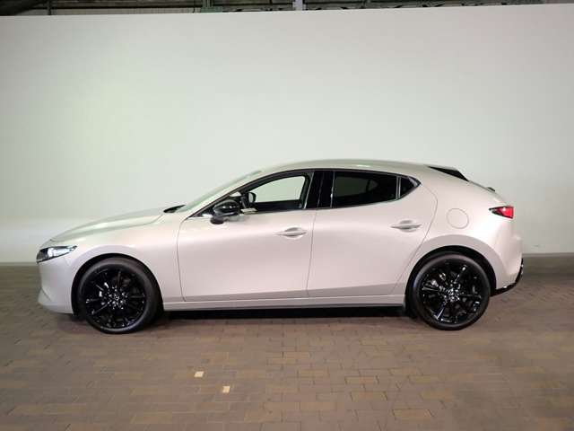 マツダ ＭＡＺＤＡ３　ファストバック １．５ １５Ｓ レトロスポーツエディション R7年 (近畿) 99