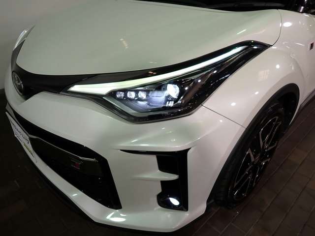 トヨタ Ｃ−ＨＲ ハイブリッド １．８ Ｓ ＧＲ スポーツ R3年 (近畿) 99