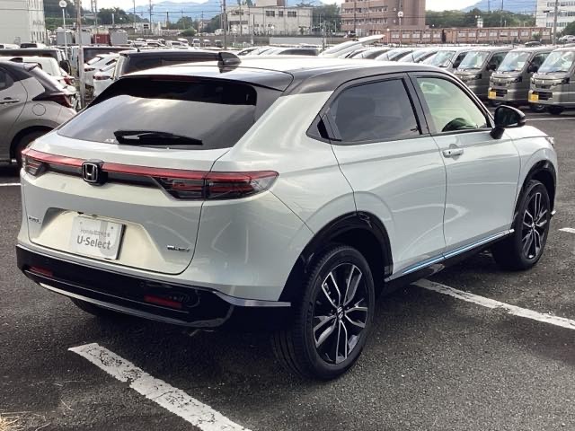 ホンダ ヴェゼル １．５ Ｅ：ＨＥＶ Ｚ プレイパッケージ ４ＷＤ R8年 (近畿) 99