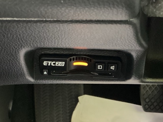 ホンダ ヴェゼル １．５ Ｅ：ＨＥＶ Ｚ プレイパッケージ ４ＷＤ R8年 (近畿) 99